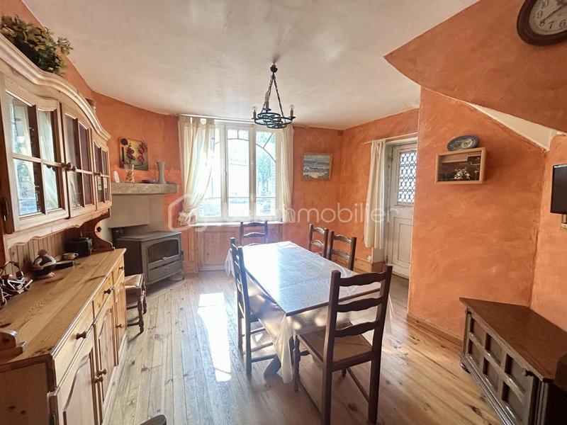 Maison de village - 105 m² - 5 pièces