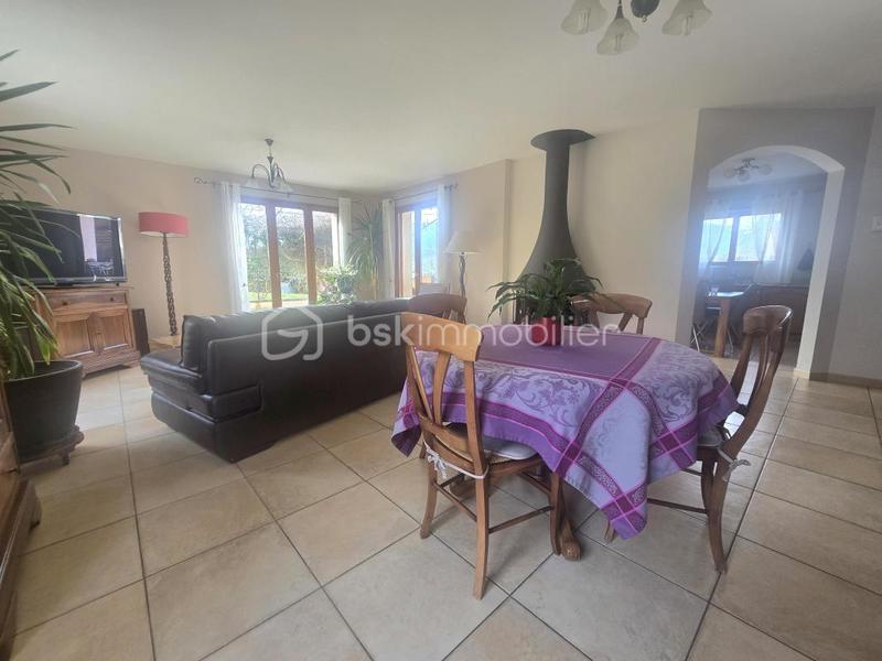 Maison - 174 m² - 6 pièces