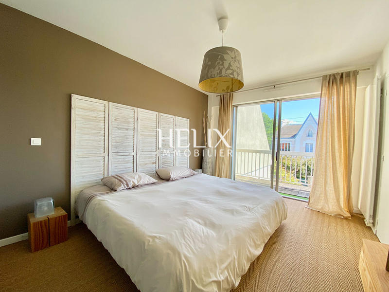 Appartement - 140 m² - 5 pièces