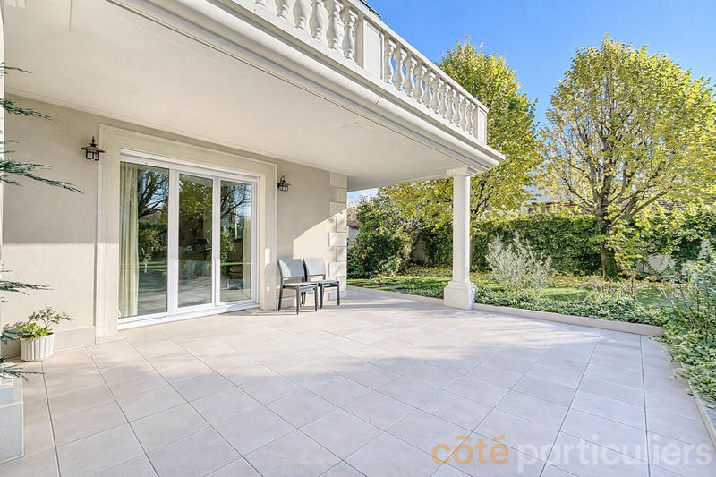 Appartement - 131 m² - 5 pièces