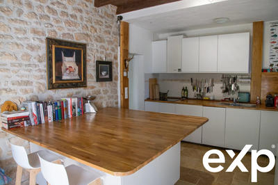 Maison traditionnelle - 128 m² - 6 pièces