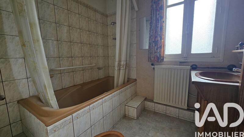 Maison - 91 m² - 5 pièces