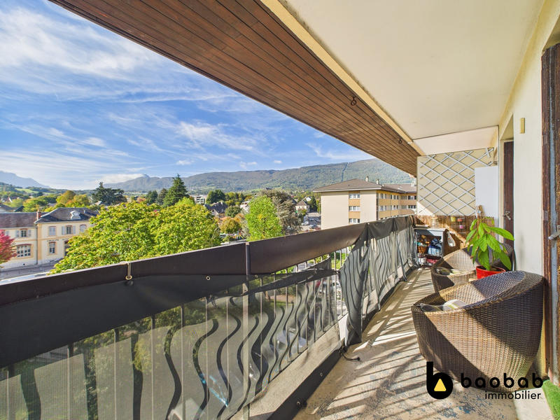 Appartement - 76 m² - 3 pièces