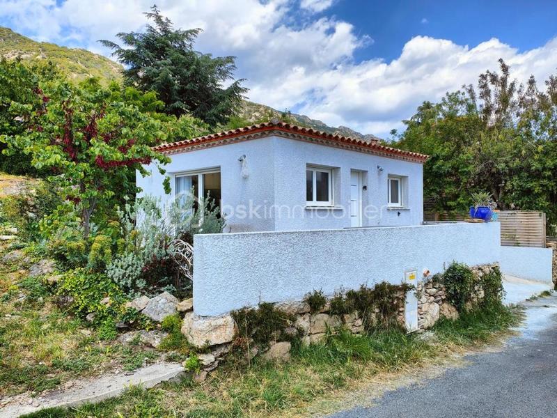 Villa - 80 m² - 4 pièces