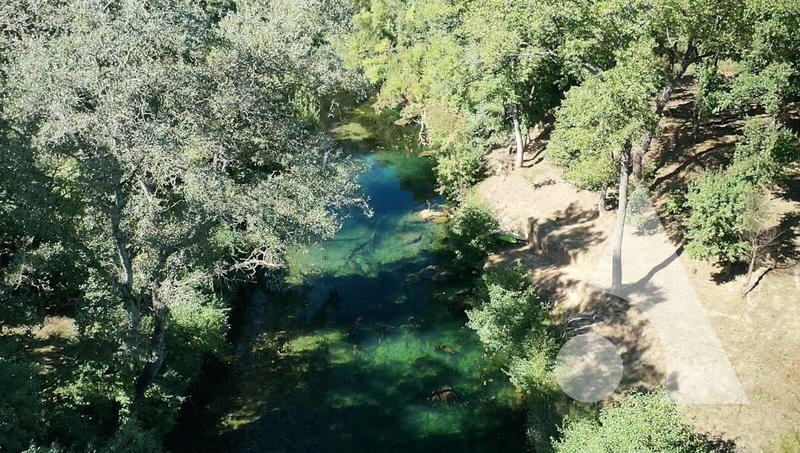 Maison - 298 m² - 9 pièces