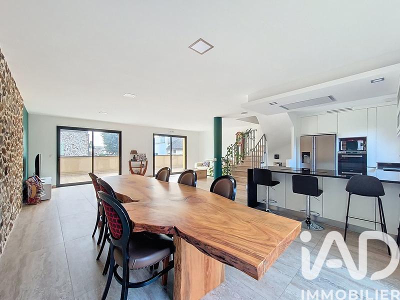 Maison de maîtres - 145 m² - 6 pièces