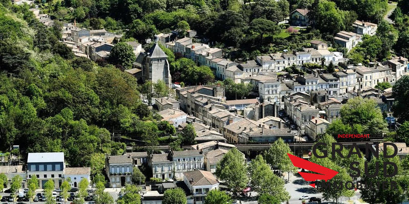 Maison ancienne - 250 m² - 11 pièces