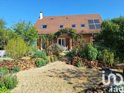 Maison - 140 m² - 4 pièces