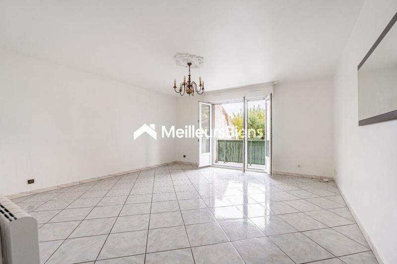 Appartement - 74 m² - 3 pièces