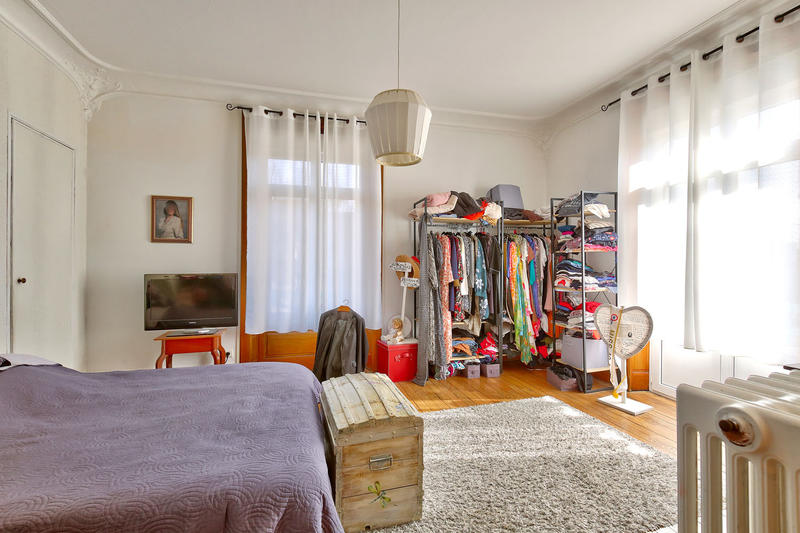 Propriété - 260 m² - 13 pièces