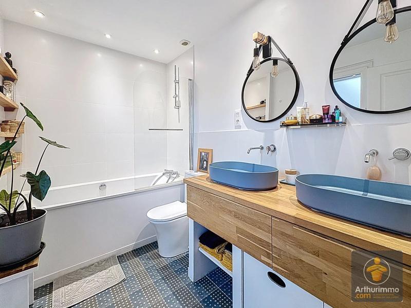 Maison - 152 m² - 5 pièces