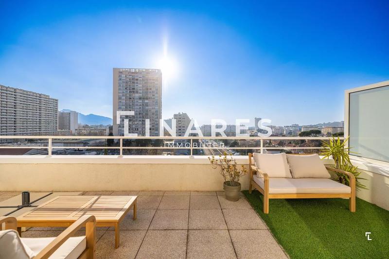 Appartement - 82 m² - 4 pièces