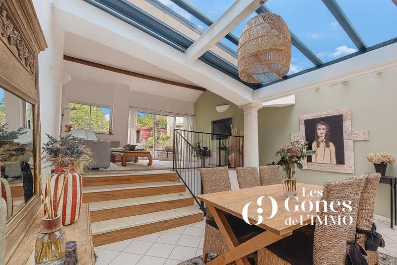 Maison - 140 m² - 6 pièces