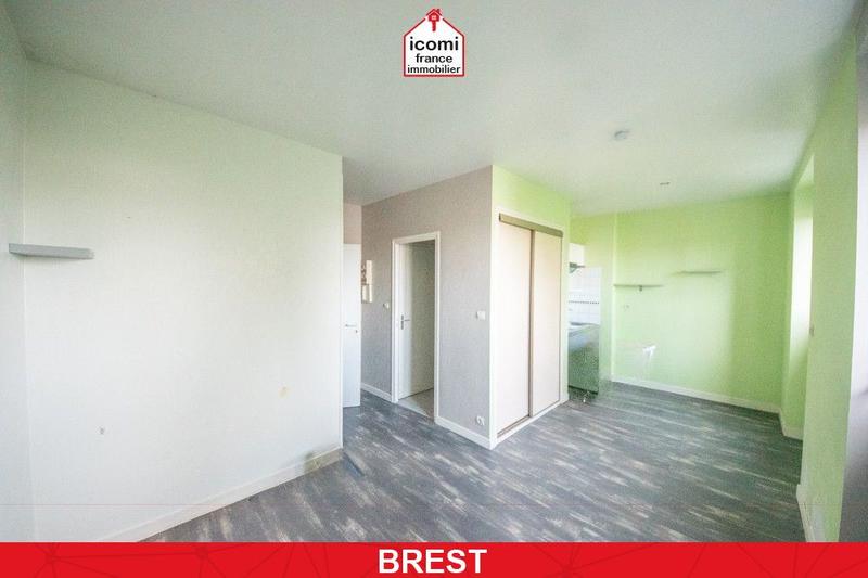 Studio - 52 m² - 4 pièces