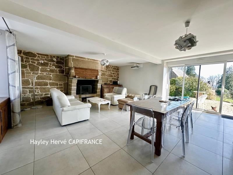 Maison en pierre - 137 m² - 5 pièces