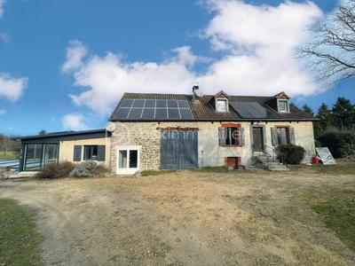 Corps de ferme - 130 m² - 7 pièces