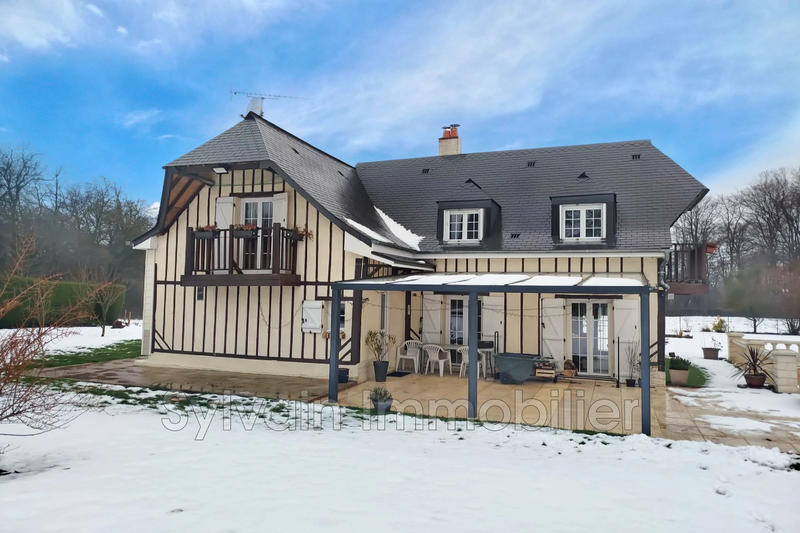 Maison - 171 m² - 6 pièces