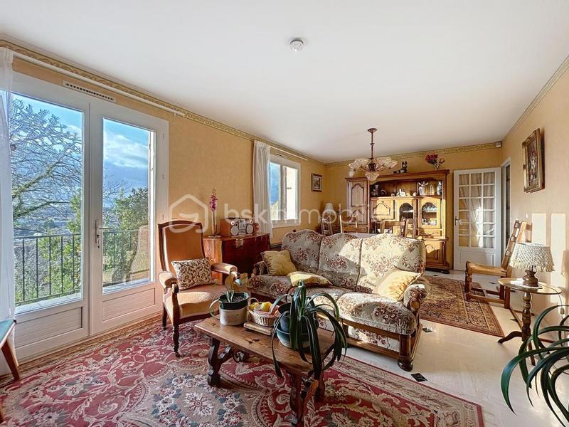 Pavillon - 90 m² - 4 pièces