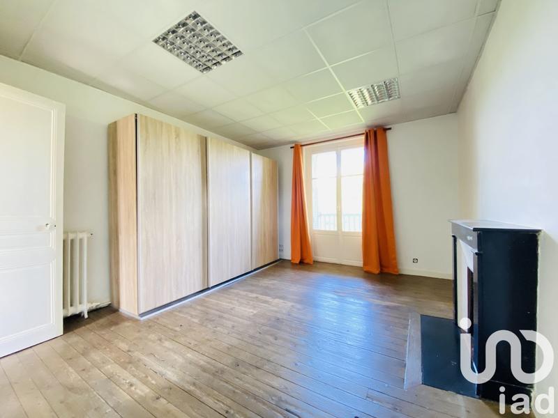 Maison - 227 m² - 10 pièces