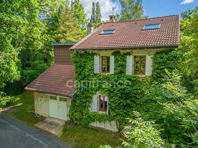 Maison - 197 m² - 6 pièces