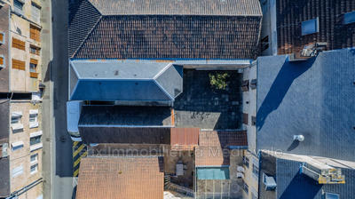 Appartement - 320 m² - 10 pièces