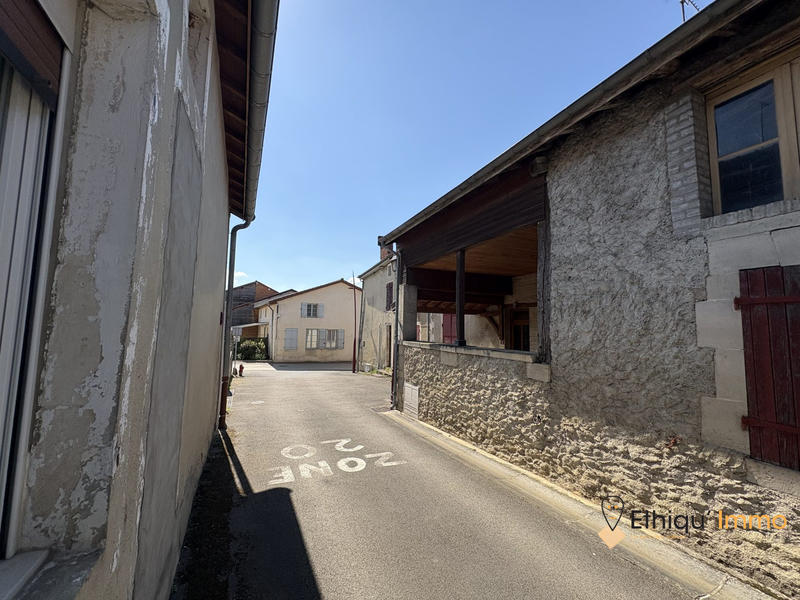 Maison ancienne - 120 m² - 10 pièces