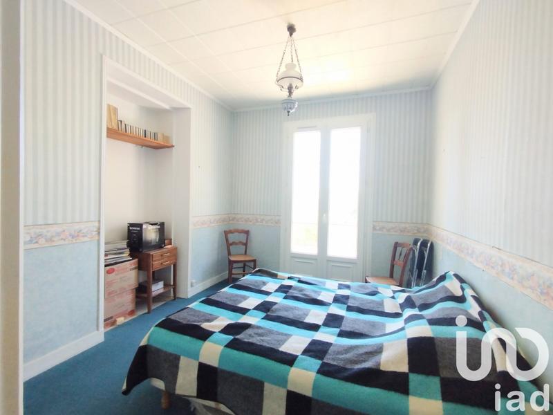 Maison - 180 m² - 8 pièces