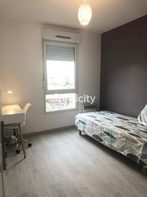 Appartement - 91 m² - 5 pièces