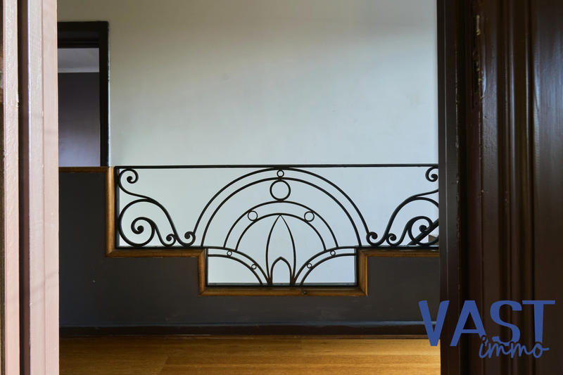 Maison traditionnelle - 160 m² - 7 pièces