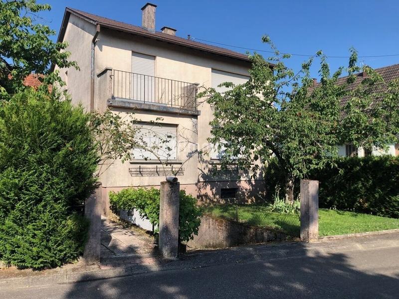 Maison de village - 120 m² - 6 pièces