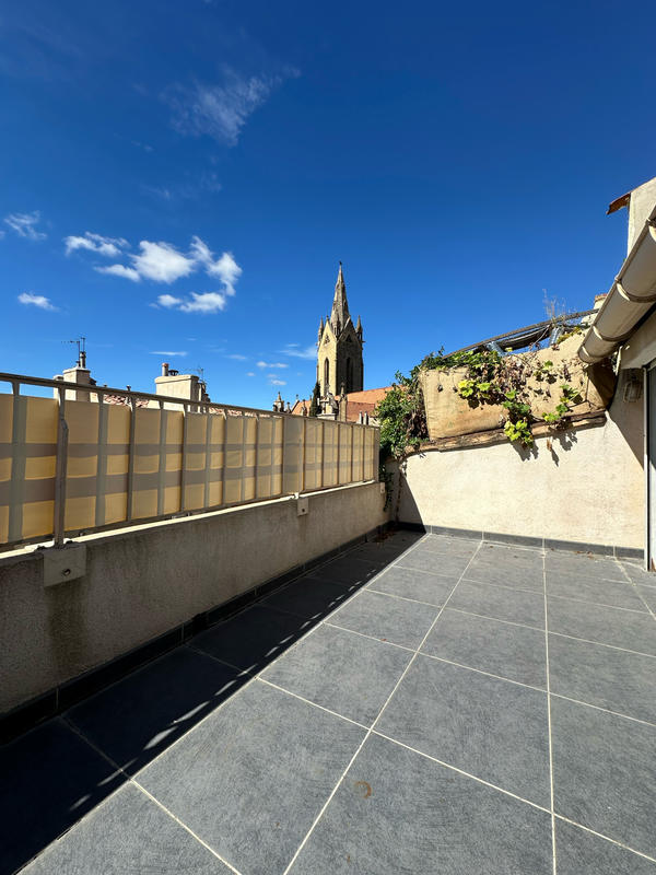 Appartement - 60 m² - 2 pièces