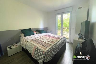 Maison - 92 m² - 5 pièces