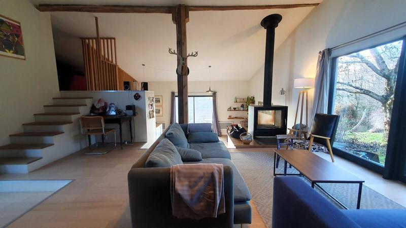 Corps de ferme - 189 m² - 9 pièces