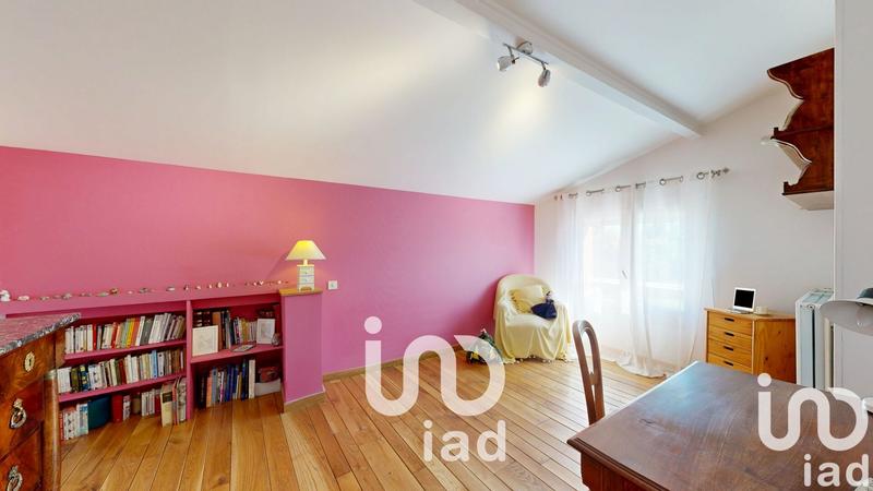 Maison - 210 m² - 8 pièces