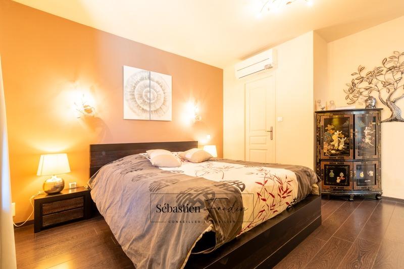 Maison - 162 m² - 5 pièces