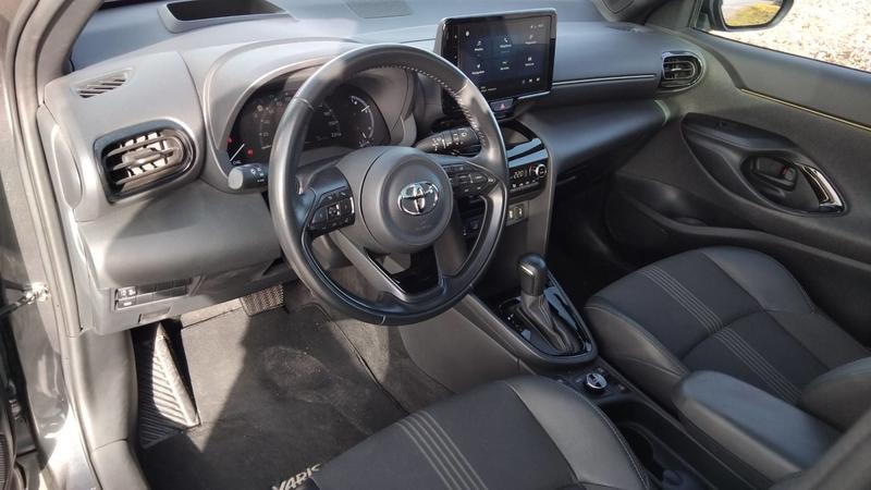 Toyota Yaris Cross 1.5 Vvti 100 Hybrid E-Cvt Trail - Automatique Entretien constructeur