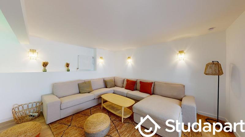 Chambre - 12 m² - 1 pièce