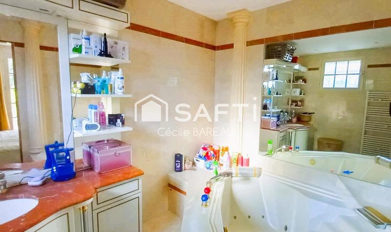 Maison - 145 m² - 7 pièces