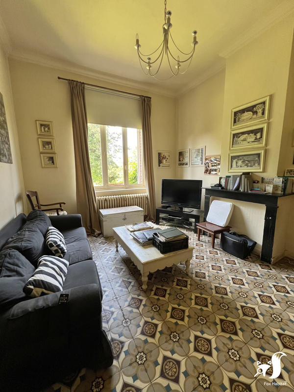 Maison traditionnelle - 182 m² - 6 pièces