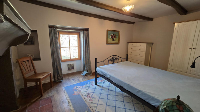 Maison - 245 m² - 7 pièces