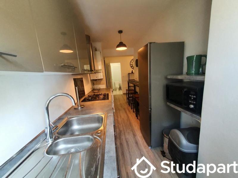 Chambre - 11 m² - 1 pièce