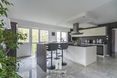 Duplex - 155 m² - 5 pièces