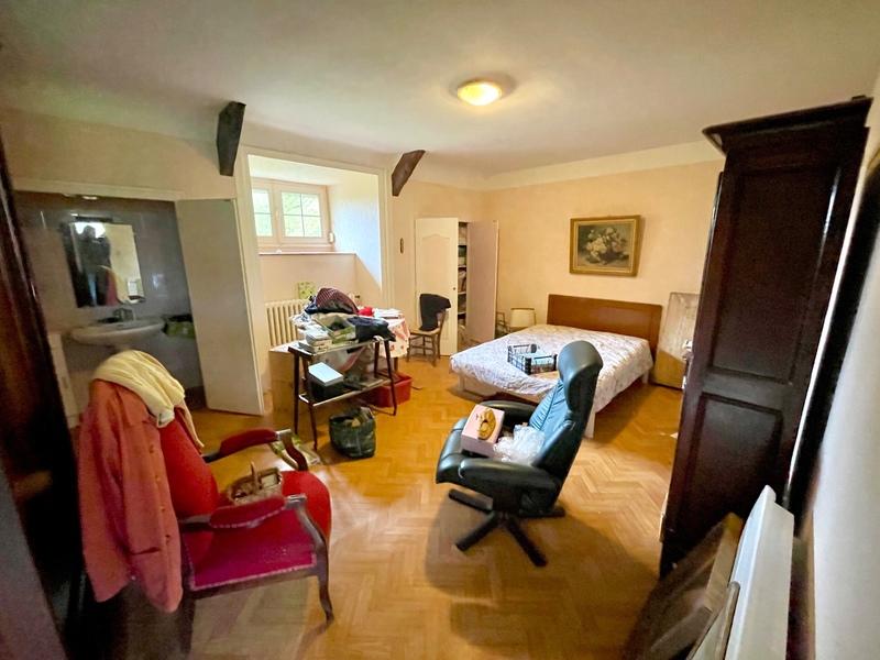 Maison - 193 m² - 7 pièces