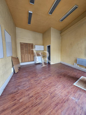 Local commercial - 27 m² - 1 pièce