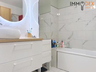 Appartement - 60 m² - 2 pièces