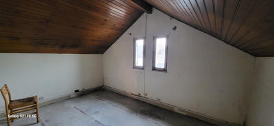 Maison - 172 m² - 11 pièces