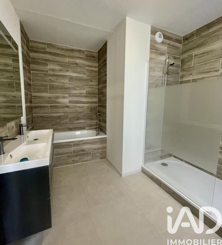 Maison - 237 m² - 10 pièces