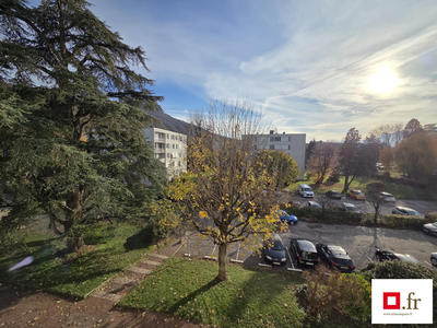 Appartement - 82 m² - 4 pièces