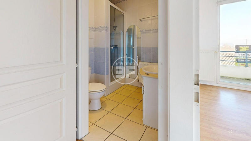 Appartement - 125 m² - 5 pièces