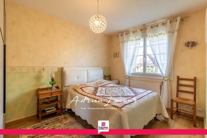 Maison - 152 m² - 8 pièces